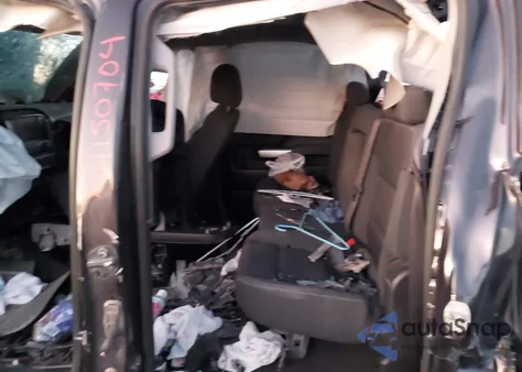 2016 Chevrolet Silverado 1500 1Lt z USA, uszkodzony, nr VIN 3GCUKREC9GG161522